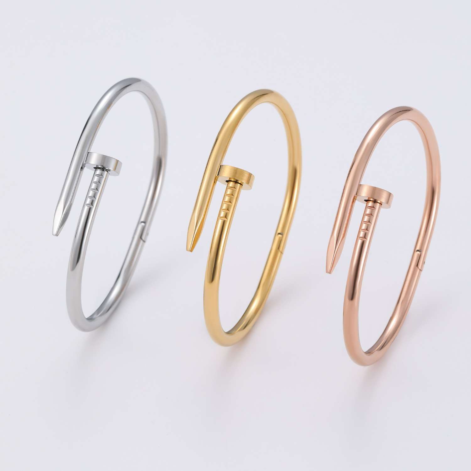 Nagel Armreif