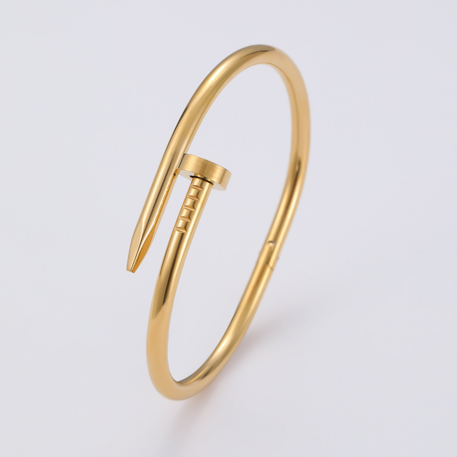 Nagel Armreif